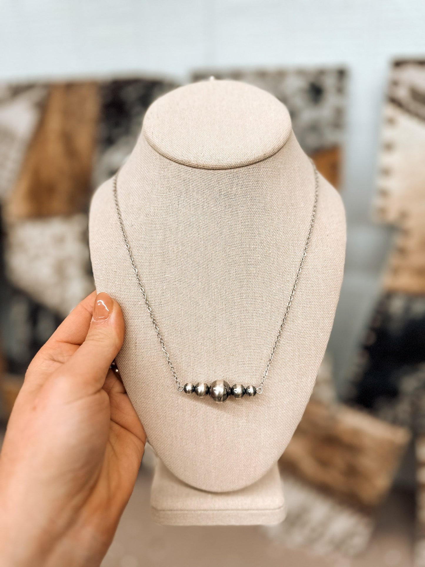 Graduated Bar Navajo Pearl Necklace