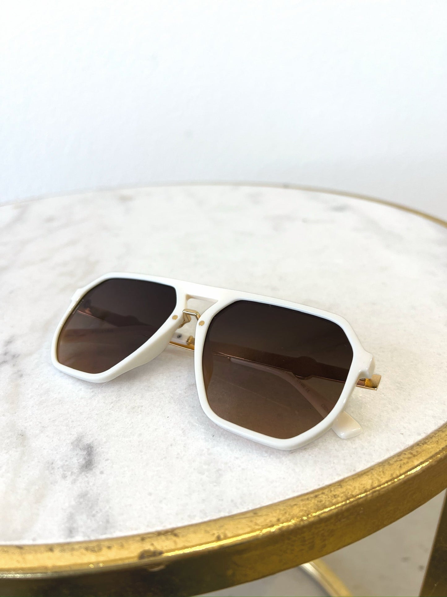 The Thin Frame Sunglasses
