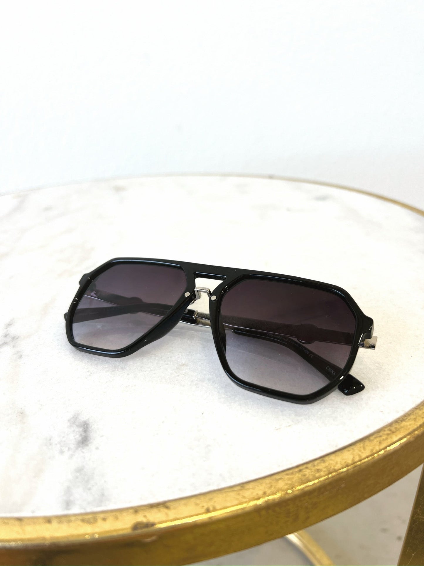 The Thin Frame Sunglasses