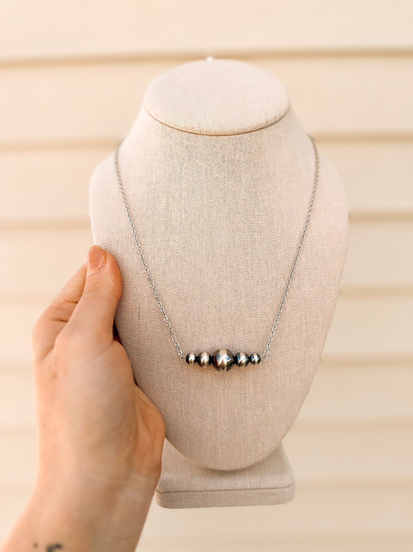 Graduated Bar Navajo Pearl Necklace