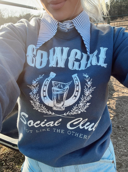 The Cowgirl Social Club Pullover & Collar
