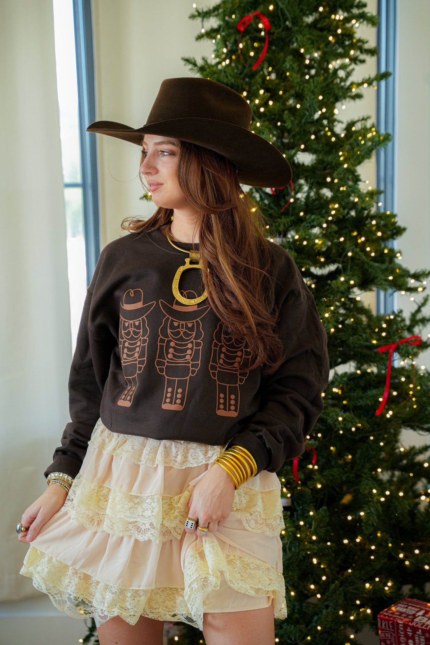 COWBOY NUTCRACKER CREWNECK