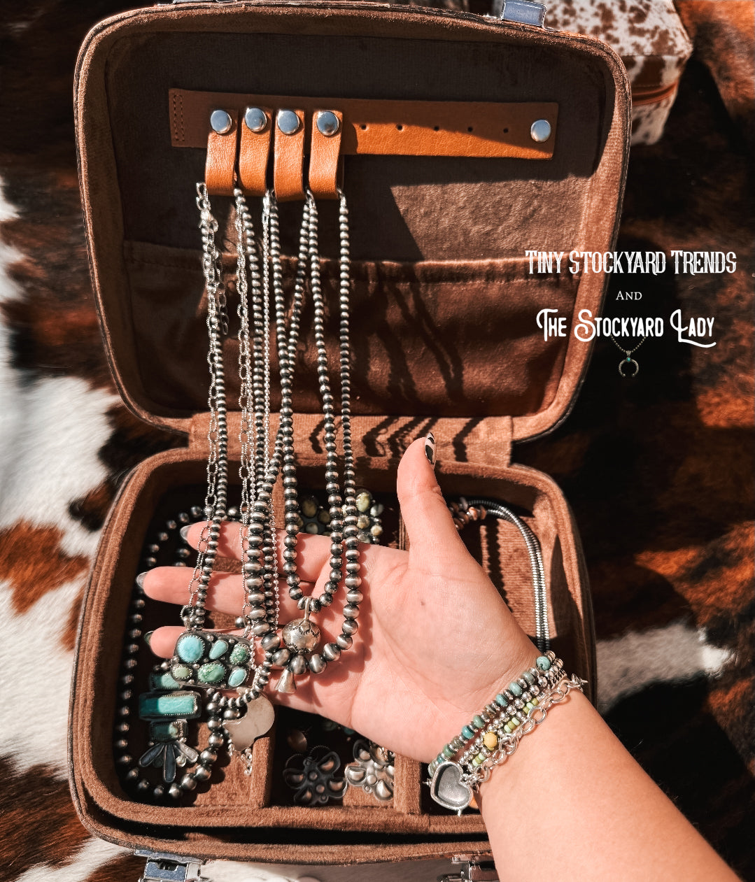 Xl tooled Jewelry case